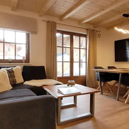 アパート Hochalmbahnen 1-16 We1, Maislaufeldweg 1p Eg ラウリス